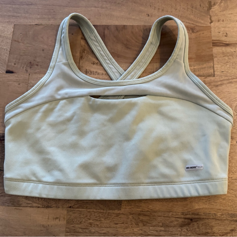 Dri-more tech Women's sage green Sports Bra